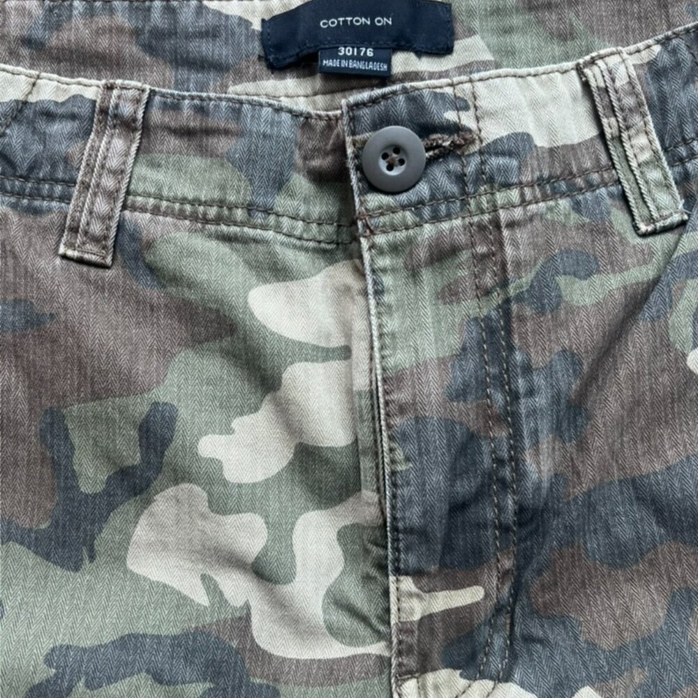 Cotton On Camo Cargo Pants | Pre-Owned | Excellent Condition - Picture 3 of 9